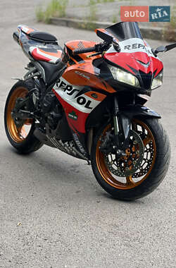 Ціни Honda CBR 600RR Бензин