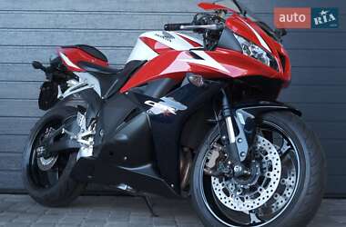 Цены Honda CBR 600RR Бензин