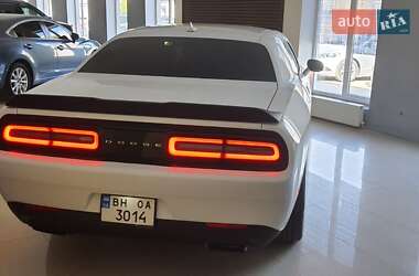 Ціни Dodge Challenger Бензин