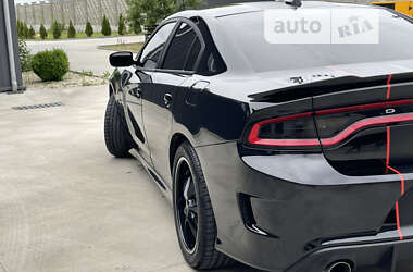 Ціни Dodge Charger Бензин