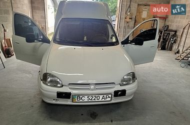 Ціни Opel Combo Бензин