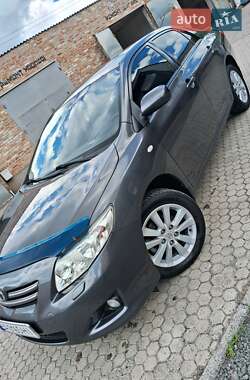 Цены Toyota Corolla Бензин