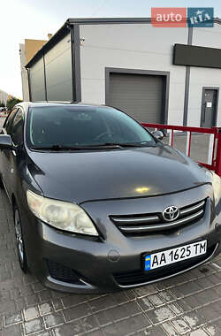 Ціни Toyota Corolla Бензин