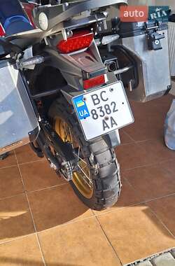 Ціни Honda CRF 1000L Africa Twin Бензин