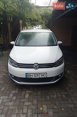 Ціни Volkswagen Cross Touran Бензин