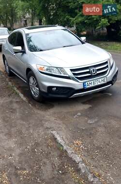 Ціни Honda Crosstour Бензин