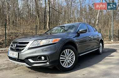 Ціни Honda Crosstour Бензин