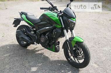 Ціни Bajaj Dominar Бензин