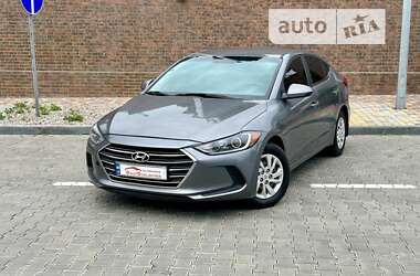 Ціни Hyundai Elantra Бензин