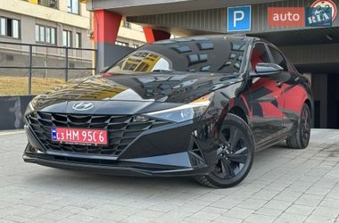 Ціни Hyundai Elantra Бензин