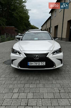 Цены Lexus ES Бензин