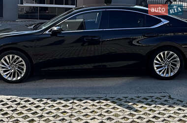 Цены Lexus ES Бензин