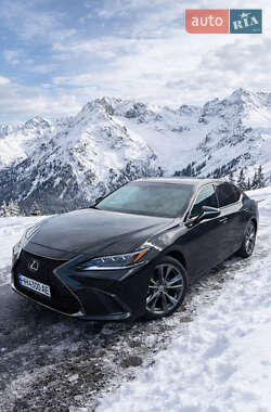 Ціни Lexus ES Бензин