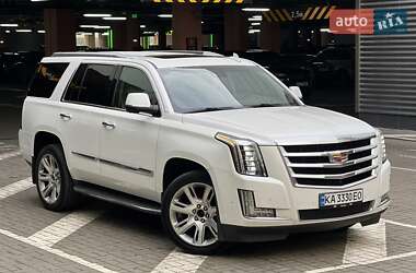 Ціни Cadillac Escalade Бензин