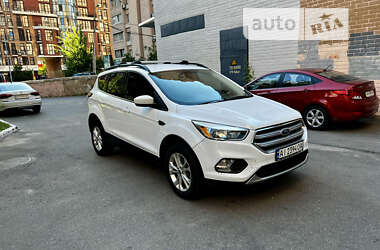 Ціни Ford Escape Бензин