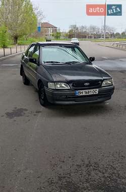 Ціни Ford Escort Бензин