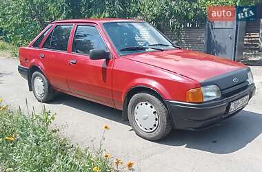 Цены Ford Escort Бензин