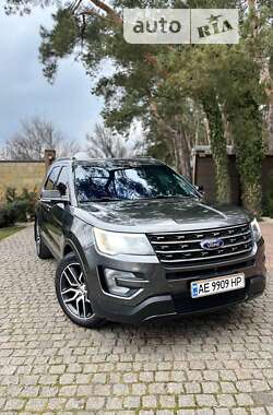 Ціни Ford Explorer Бензин