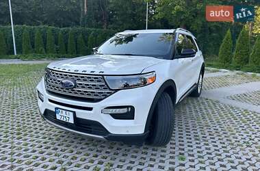 Ціни Ford Explorer Бензин