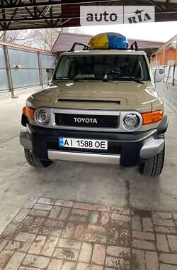 Ціни Toyota FJ Cruiser Бензин