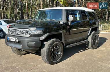 Цены Toyota FJ Cruiser Бензин