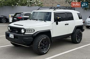 Ціни Toyota FJ Cruiser Бензин