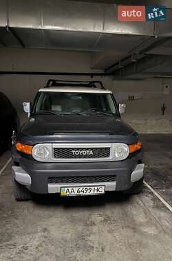 Ціни Toyota FJ Cruiser Бензин