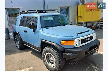 Цены Toyota FJ Cruiser Бензин