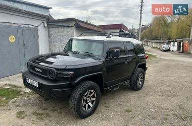 Цены Toyota FJ Cruiser Бензин