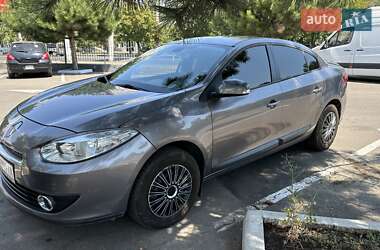 Ціни Renault Fluence Бензин