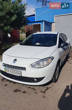Ціни Renault Fluence Бензин