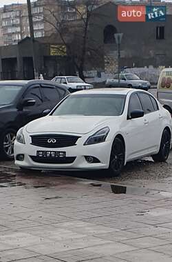 Ціни Infiniti G25 Бензин