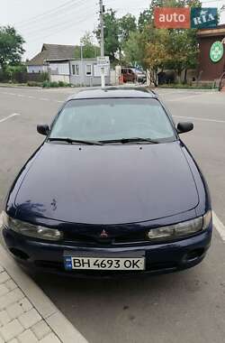 Ціни Mitsubishi Galant Бензин