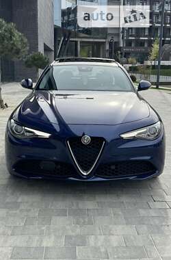 Цены Alfa Romeo Giulia Бензин