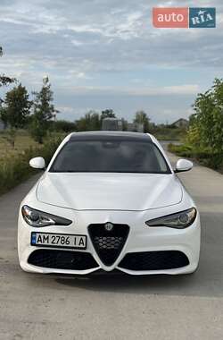 Ціни Alfa Romeo Giulia Бензин