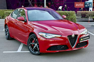 Цены Alfa Romeo Giulia Бензин