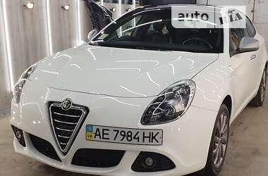 Ціни Alfa Romeo Giulietta Бензин
