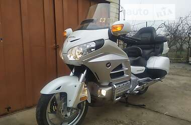 Цены Honda GL 1800 Gold Wing Бензин