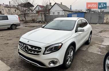 Цены Mercedes-Benz GLA-Class Бензин