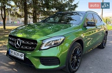 Ціни Mercedes-Benz GLA-Class Бензин