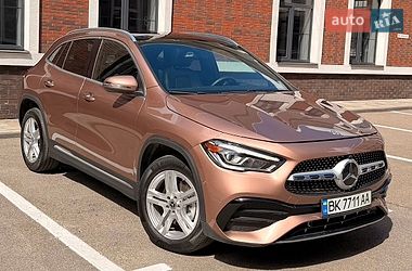 Ціни Mercedes-Benz GLA-Class Бензин
