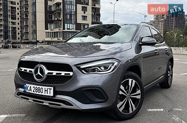 Ціни Mercedes-Benz GLA-Class Бензин