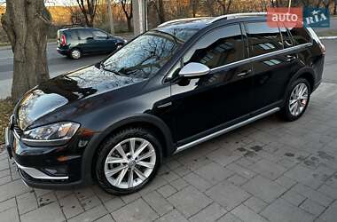 Цены Volkswagen Golf Alltrack Бензин