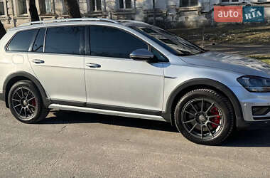 Ціни Volkswagen Golf Alltrack Бензин