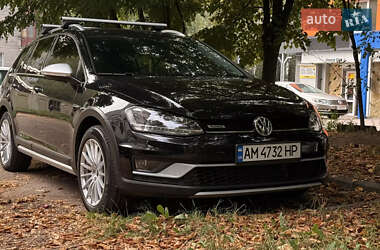 Цены Volkswagen Golf Alltrack Бензин