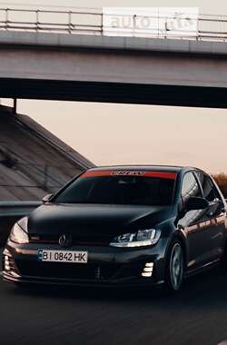 Цены Volkswagen Golf GTI Бензин