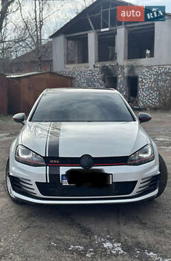 Ціни Volkswagen Golf GTI Бензин