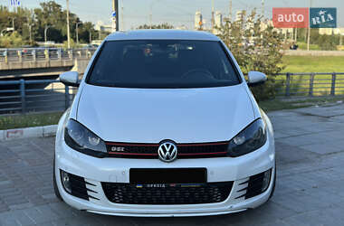 Ціни Volkswagen Golf R Бензин