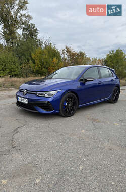 Ціни Volkswagen Golf R Бензин