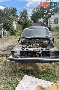 Ціни Ford Granada Бензин